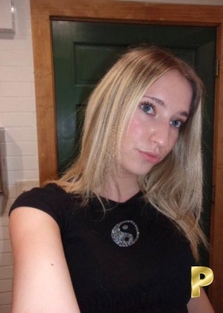 Kim-25-3561061-photo-2