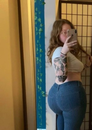 Mikayla-23-3561433-photo-0