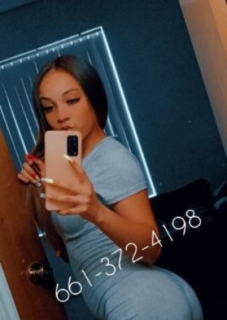 Ashley-28-3552888-photo-1