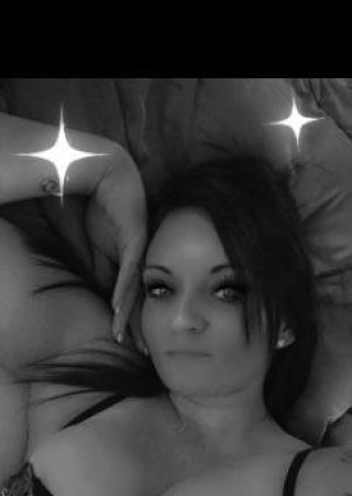 St. Petersburg | Profile Paige-30-3550933-photo-1