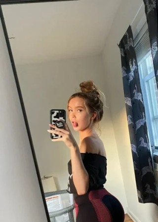 Elizabeth-26-3561331-photo-0