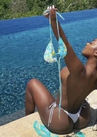 BRITTANY-23-3560425-photo-2