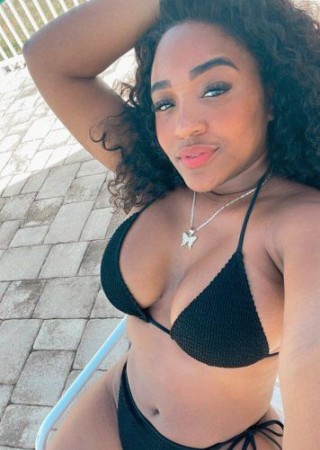 Jasmine-23-3559798-photo-1