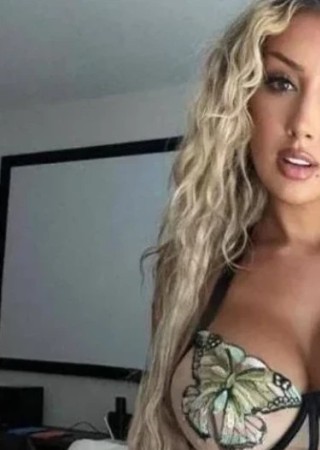 Sara-27-3545675-photo-1