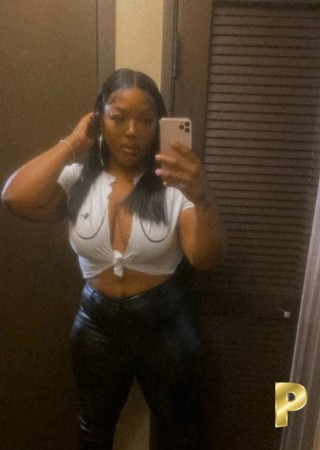 Knoxville | Profile Gabby-35-3559504-photo-1