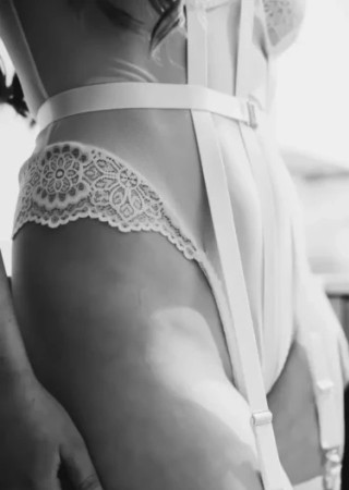 Nina Hyde-37-3561680-photo-4