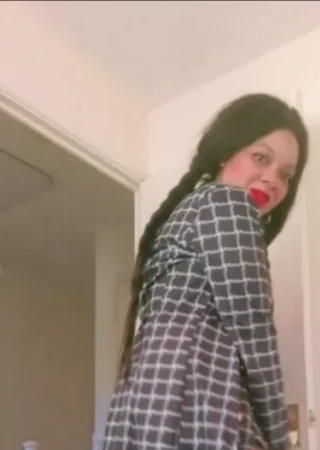 Lexxy-38-3561876-photo-1