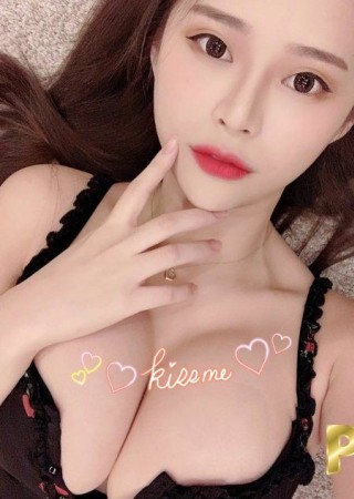 Lisa-22-3556480-photo-2