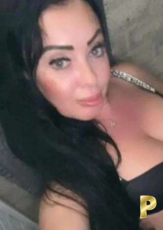 Sedgley | Profile yasmina-38-3554521-photo-1