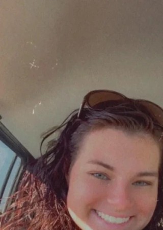 Burnley | Profile Joy-21-3562083-photo-1