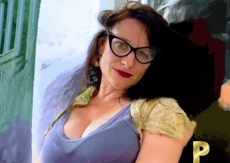 Lana B.-44-3561606-photo-1