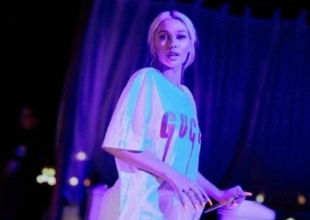 NAUGHTY-22-3562030-photo-0