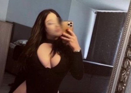 Colchester | Profile ALMA-25-3562112-photo-1