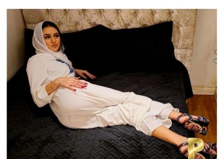 Burntwood | Profile SALMA-21-3560671-photo-1