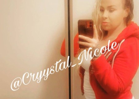 Cryystal-23-3559209-photo-0