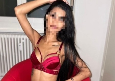 Emy-21-3562077-photo-0