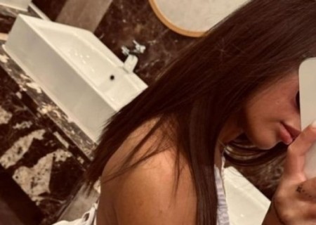 Carla-23-3562251-photo-1