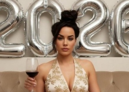 Barnsley | Profile Jorgie-25-3561840-photo-1