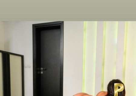 Rhyl | Profile Emily-26-3561356-photo-1