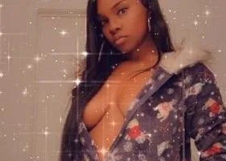 Leah-24-3561399-photo-1