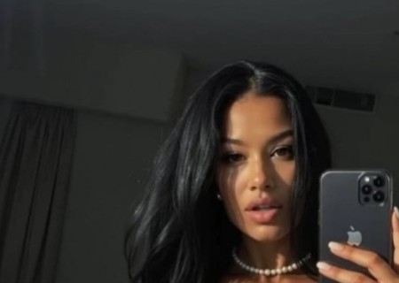 Ronna-25-3562279-photo-1