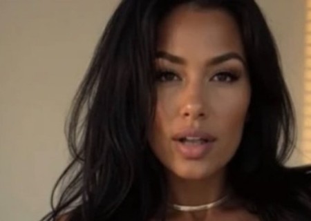 Ronna-25-3562279-photo-0