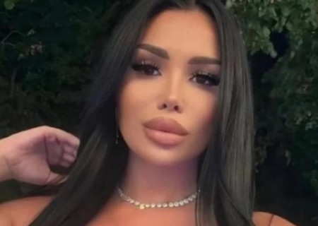 Brighton | Profile CARLA-21-3561994-photo-1