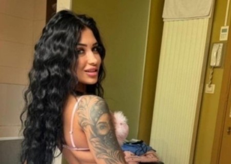 Kylie-23-3561856-photo-0