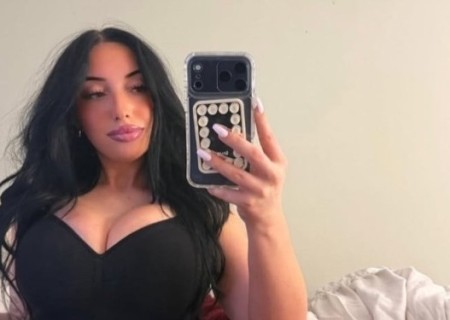 Esher | Profile Stunner-25-3562178-photo-1