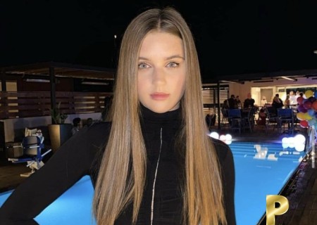 Sophia-23-3556051-photo-3