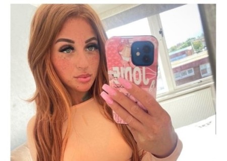 chloe-27-3562123-photo-0