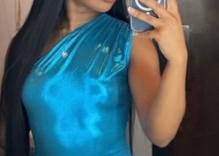 Kylie-21-3562001-photo-1