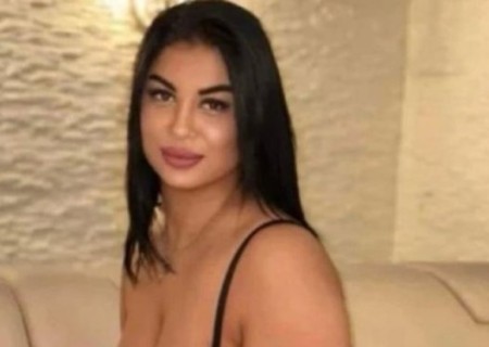 Esher | Profile Stunner-23-3562207-photo-1