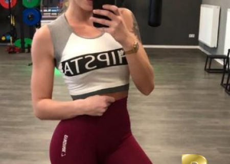 sexy-22-3556724-photo-1