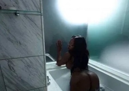 Danielle Rae-27-3557947-photo-0