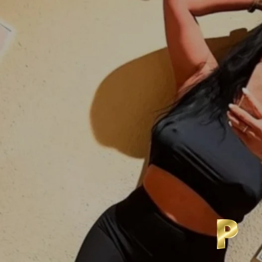 Merry-28-3561913-photo-2