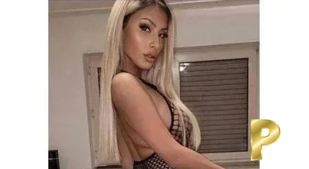 Lowestoft | Profile Ella-28-3545724-photo-1