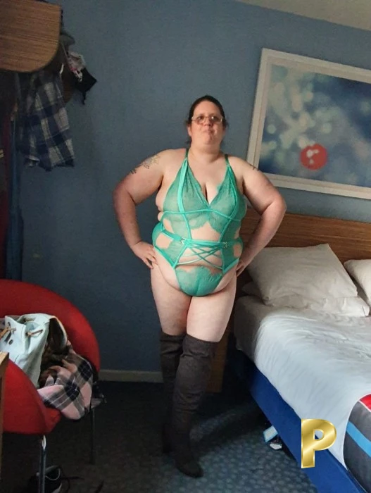 Suzi-34-3547753-photo-3