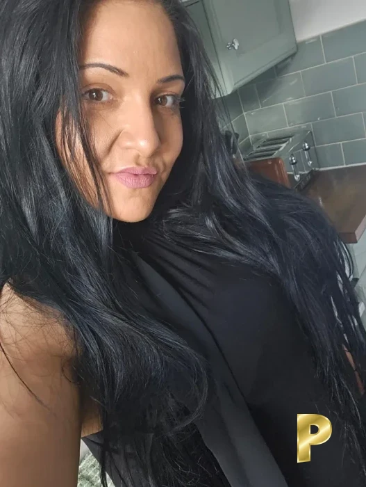 Miss Brat-37-3561672-photo-5