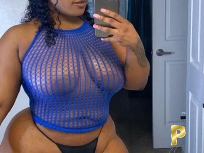AMAZING AFRICAN BETTY IN BARKING STATION BBW ❤-0-3536584-photo-3