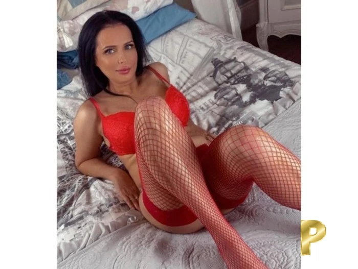Hanna New Colindale Milf New in twon-0-3535471-photo-3